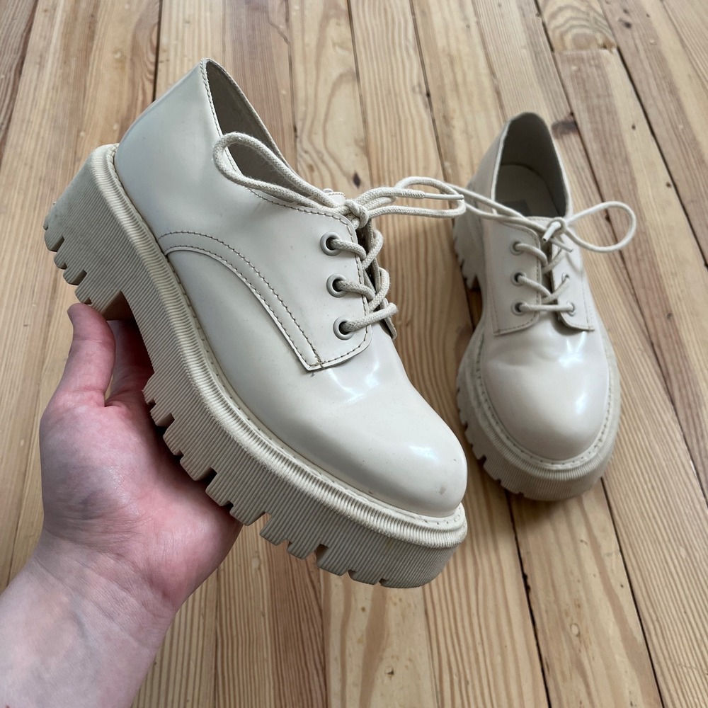 Steve‎ Madden Upbeat Platform Lug Sole Oxford Shoes Cream Bone size 5.5 UPBE01S1